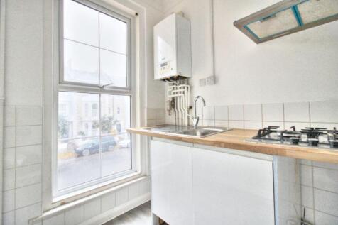 Second Kitchen/ Utility Room