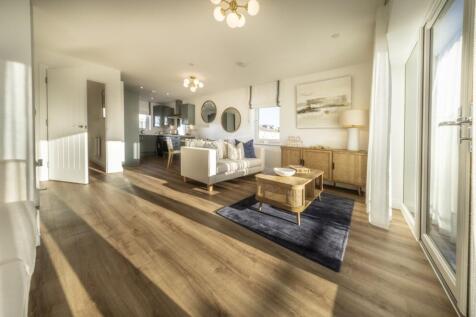 Kitchen lounge diner