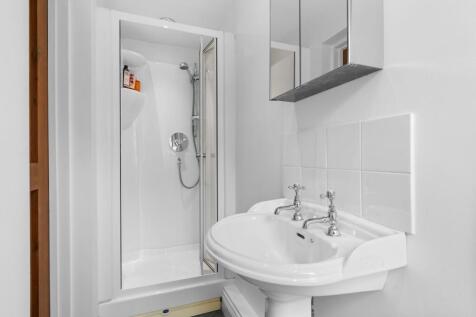 Bedroom 4 En Suite