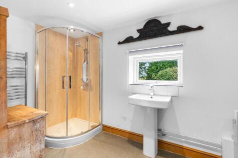 Gatehouse Bathroom