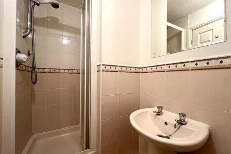 Shower Room 2