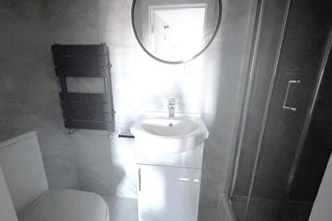 Ensuite Two