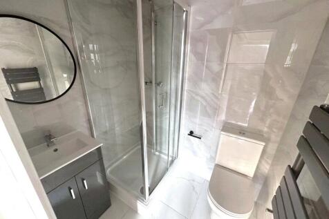 Ensuite Three