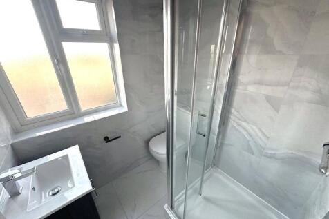 Ensuite Six