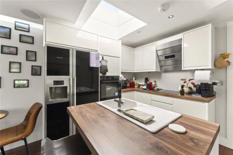Kitchen Area S2