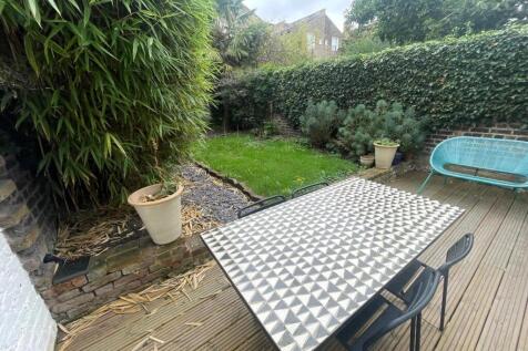 Private Garden S2
