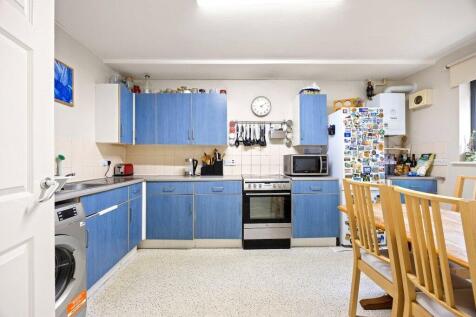 Kitchen Dining S2
