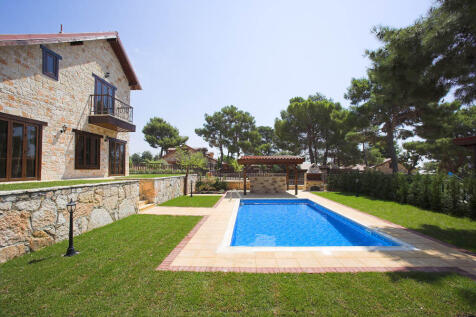 Similar house