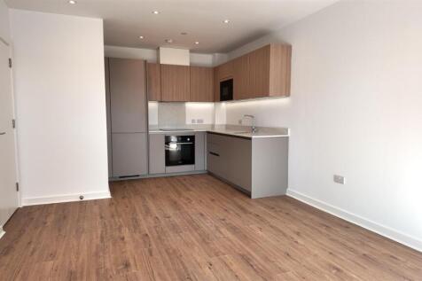 33 Burnhill Road - Kitchen.JPG