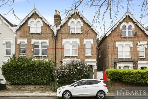 Studio Flat on Scarborough Road