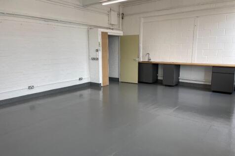 Studio 25 