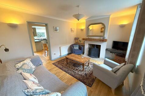 LIVING ROOM 2
