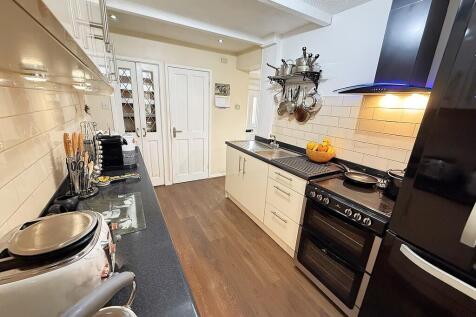 KITCHEN 3