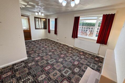 DINING ROOM 3