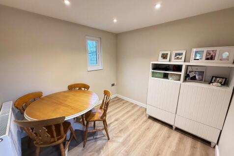 DINING ROOM 2