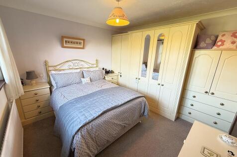 BED ONE 2