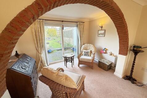 SNUG AREA