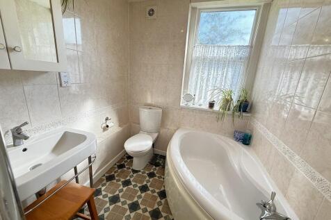 GF BATHROOM