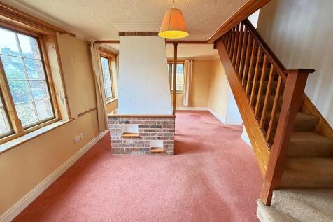 LIVING ROOM 2