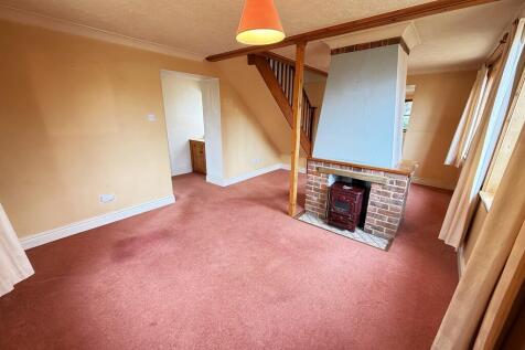 LIVING ROOM 3