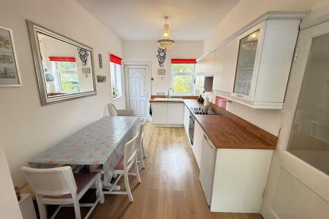 KITCHEN 3