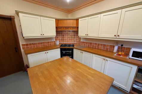 KITCHEN 3
