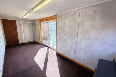 STUDIO OFFICE 2