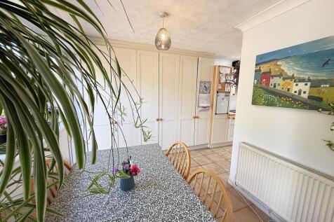 DINING ROOM 3