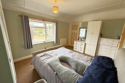 BED ONE 2
