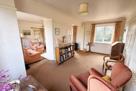 SITTING ROOM 2