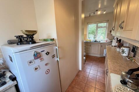 KITCHEN 3