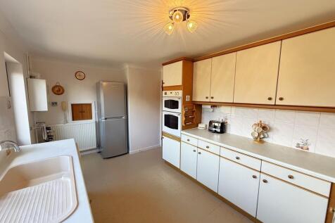 KITCHEN 3