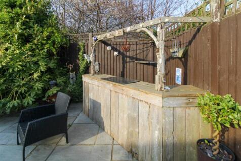 Garden Bar