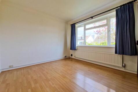bedroom three/reception room
