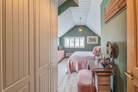 Grand double bedroom