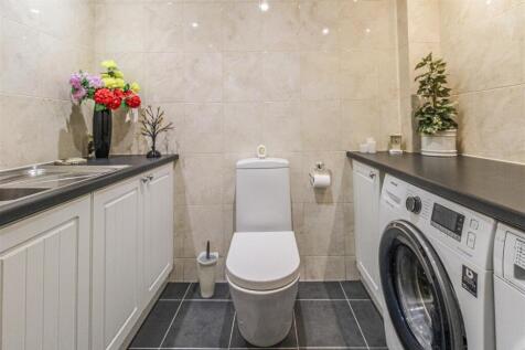 Utility Room/w.c