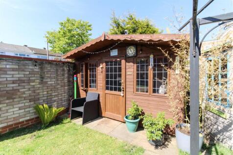 Feature summerhouse
