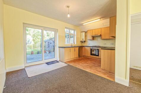 Kitchen/dining area