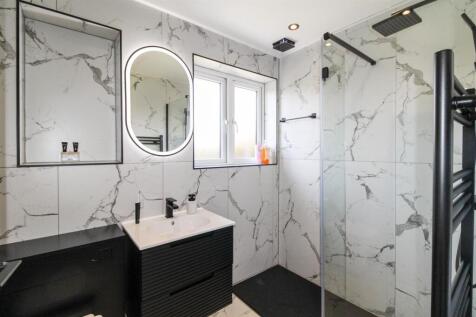 Shower room/w.c