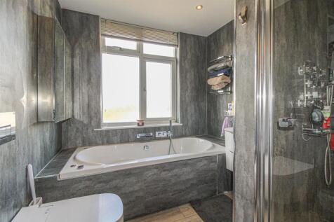 Luxury bathroom