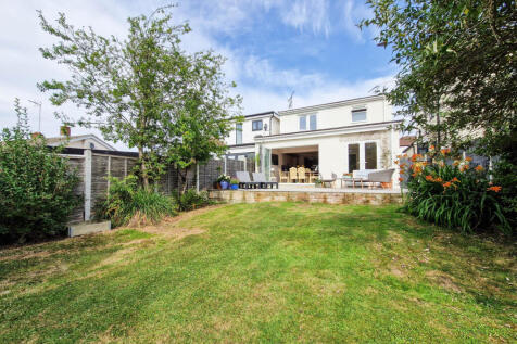 West Facing Rear Garden