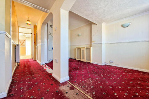 Hallway/reception