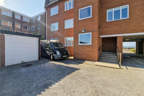 Garage &amp; Parking