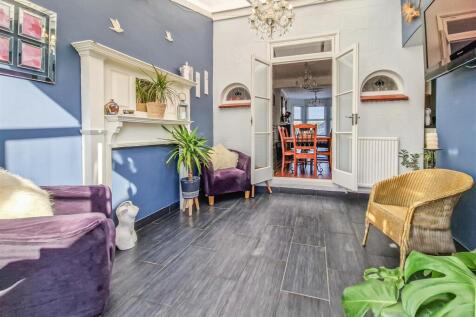 sitting room