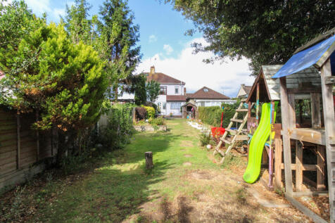 100ft Rear Garden
