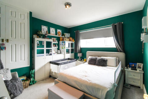 Large Double Bedroom