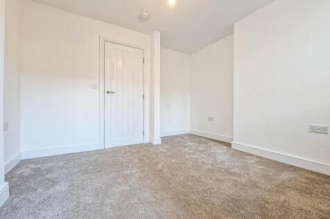 DoubleBedroom