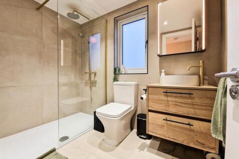 Shower Room/w.c