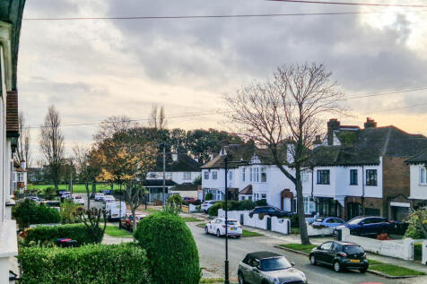 Views Onto Southchurch Park