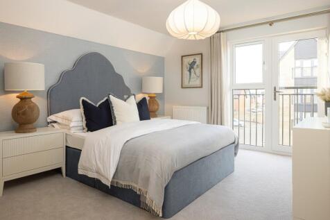 brooklands grove, weybridge
